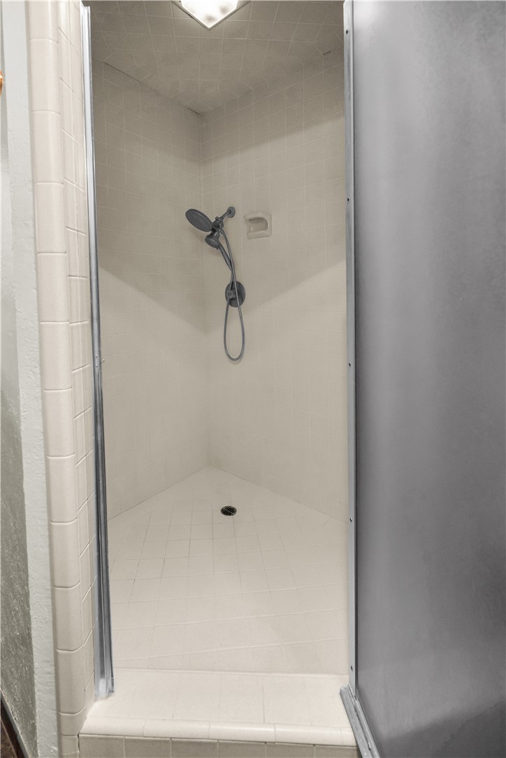 3774 Leal Drive, Lakeport
