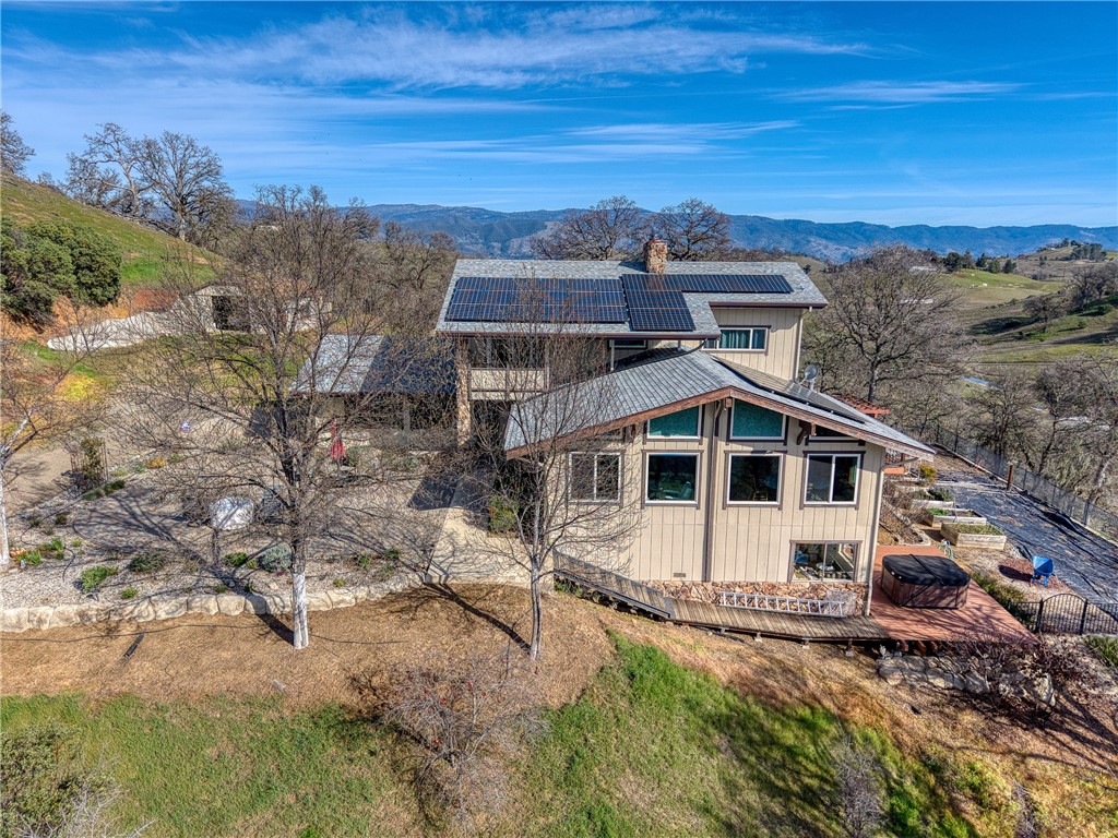 3774 Leal Drive, Lakeport