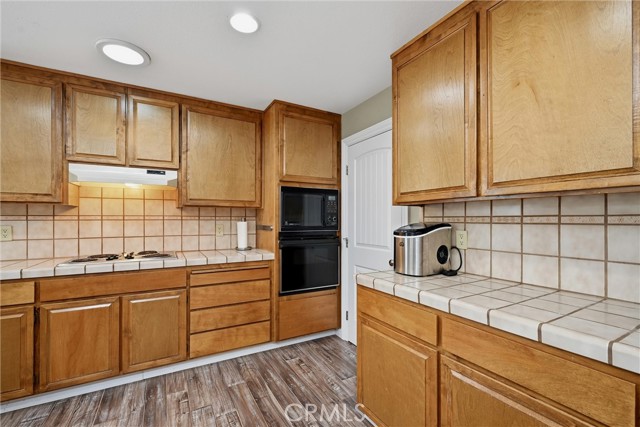19246 N Shore Court, Hidden Valley Lake