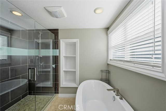 19246 N Shore Court, Hidden Valley Lake