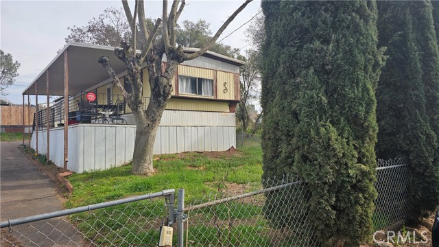 3258 4th Street, Clearlake