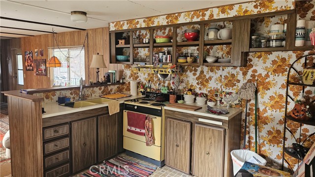 3258 4th Street, Clearlake