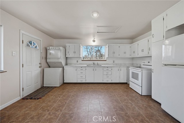 16795 Cache Creek, Clearlake