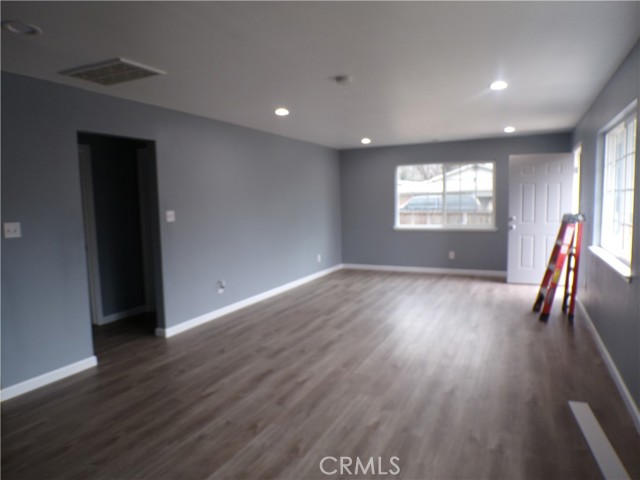 3740 Mullen, Clearlake