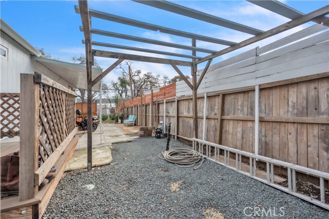 9950 E Highway 20, Clearlake Oaks