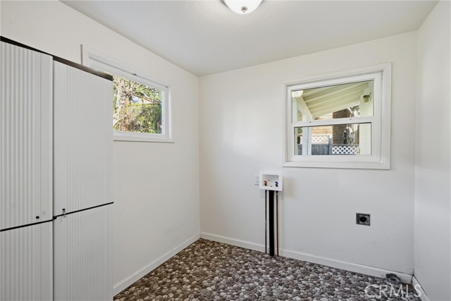 13680 Lower Lakeshore, Clearlake