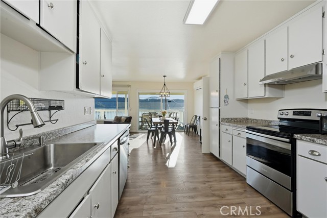 13680 Lower Lakeshore, Clearlake