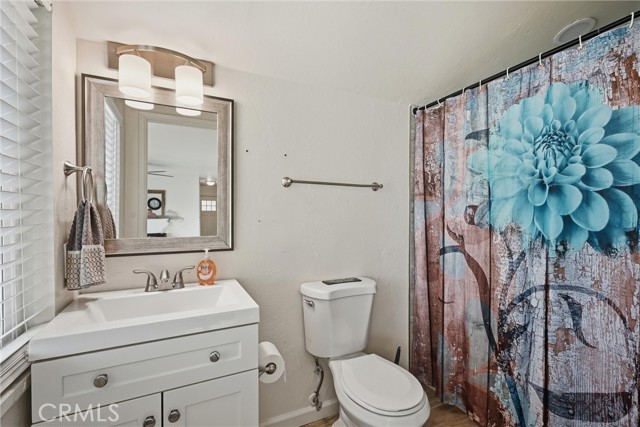 13680 Lower Lakeshore, Clearlake