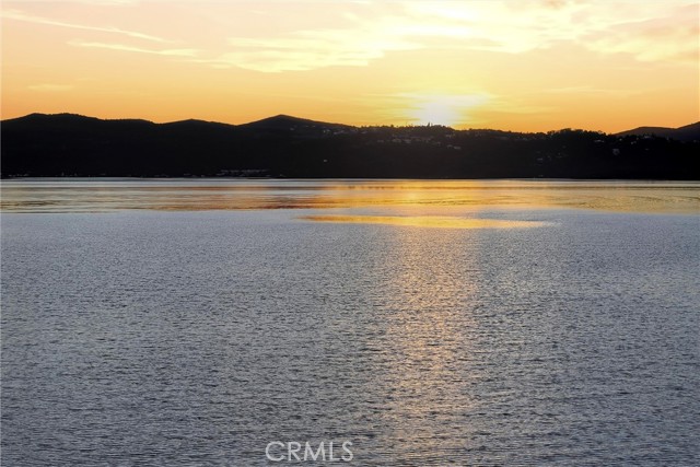 13680 Lower Lakeshore, Clearlake