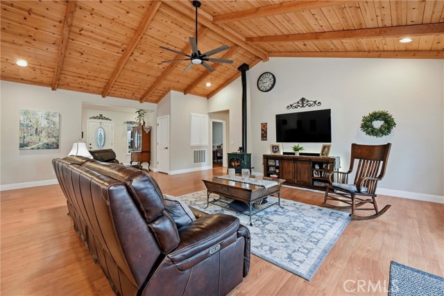 8863 Fox Drive, Cobb