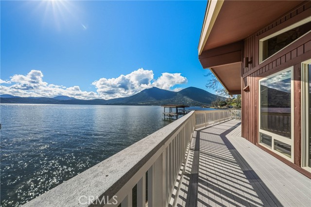 10165 Lakeshore, Clearlake