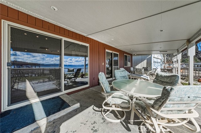 10165 Lakeshore, Clearlake