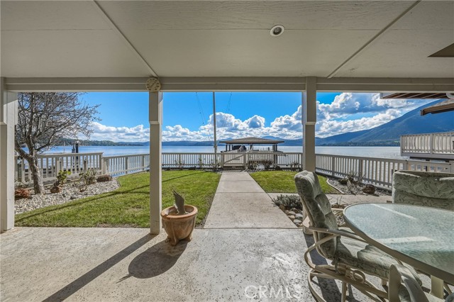 10165 Lakeshore, Clearlake