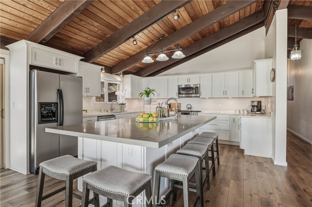 10165 Lakeshore, Clearlake