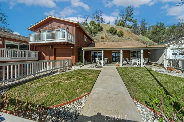 10165 Lakeshore, Clearlake