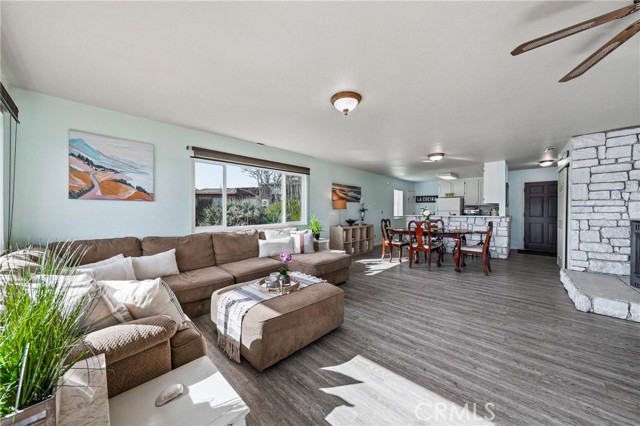 4045 Mesa, Clearlake