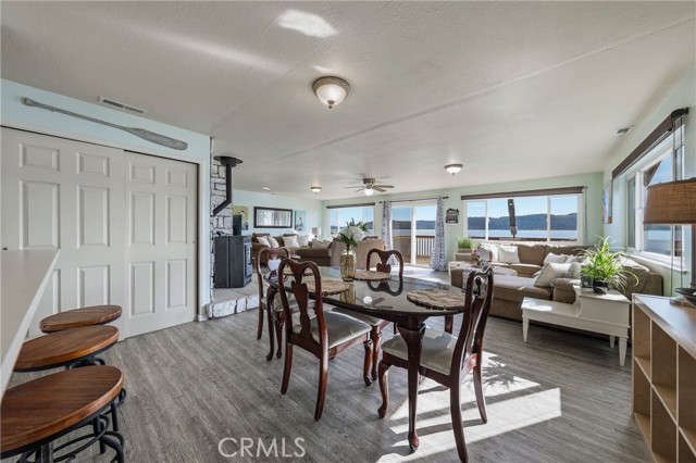 4045 Mesa, Clearlake
