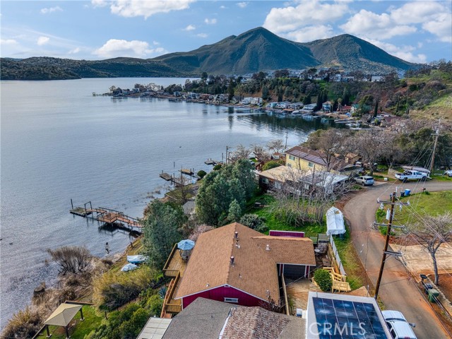 4045 Mesa, Clearlake