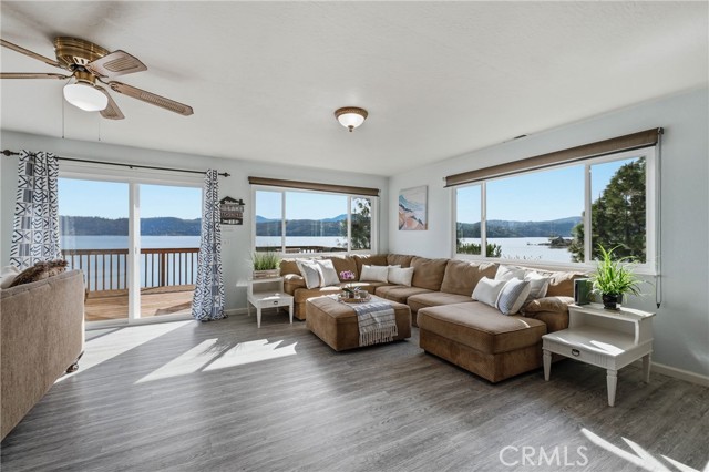 4045 Mesa, Clearlake