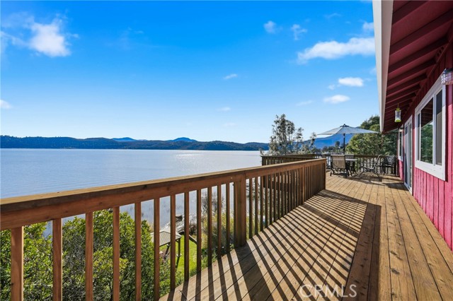 4045 Mesa, Clearlake