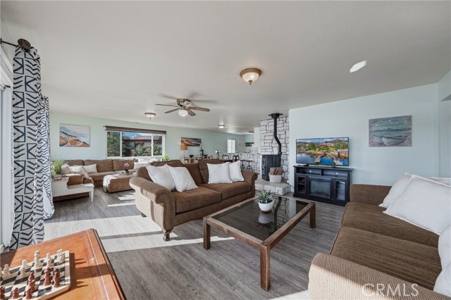 4045 Mesa, Clearlake