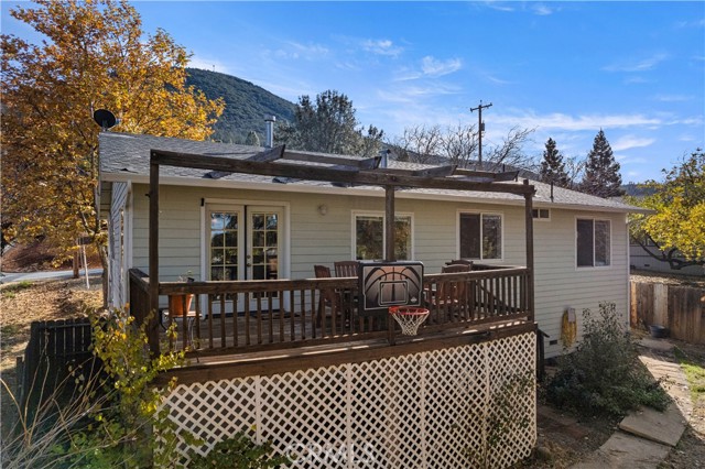 3235 Marina View Drive, Kelseyville