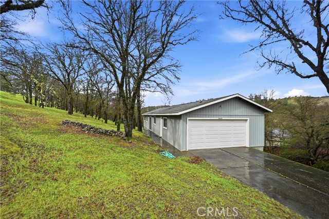 19474 Donkey Hill, Hidden Valley Lake