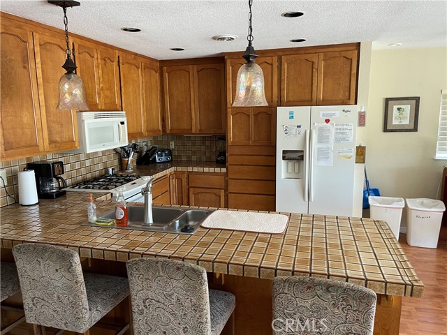 14038 Rosewood Lane, Clearlake