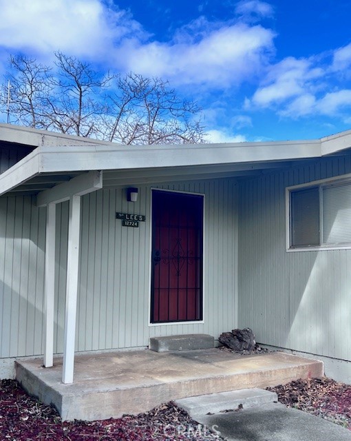 12724 Island, Clearlake Oaks