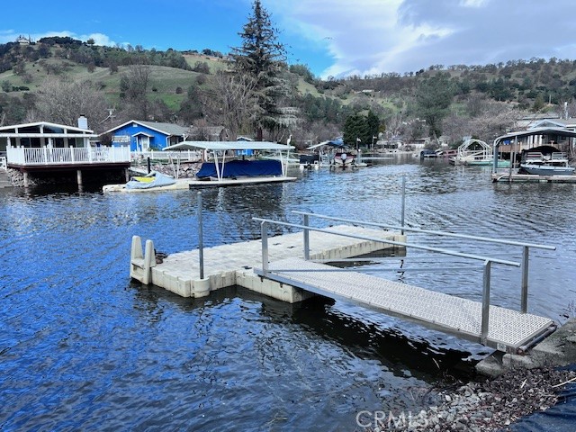 12724 Island, Clearlake Oaks