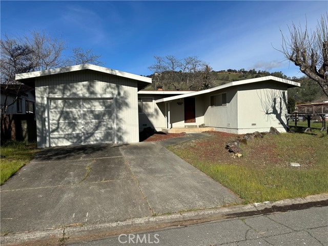12724 Island, Clearlake Oaks