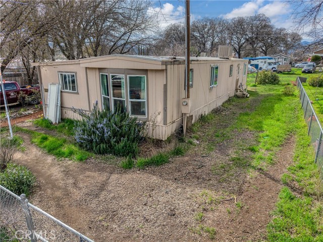 3393 Green, Clearlake
