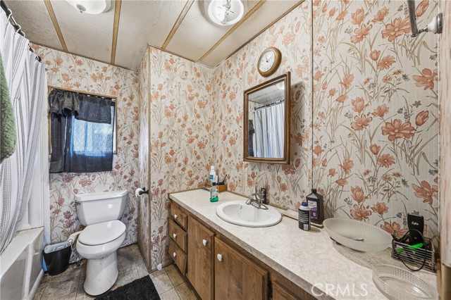 3393 Green, Clearlake