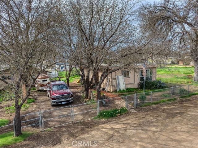 3393 Green, Clearlake