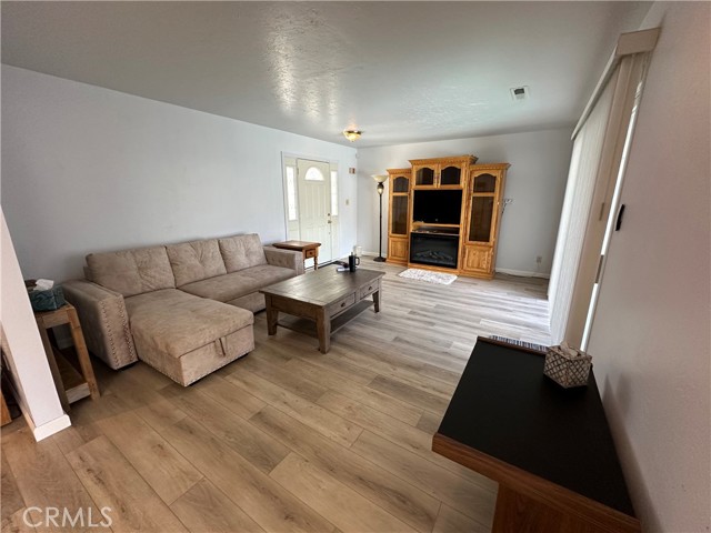 12945 Lakeland, Clearlake Oaks
