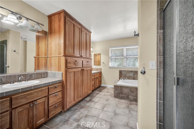 17120 Knollview Drive, Hidden Valley Lake
