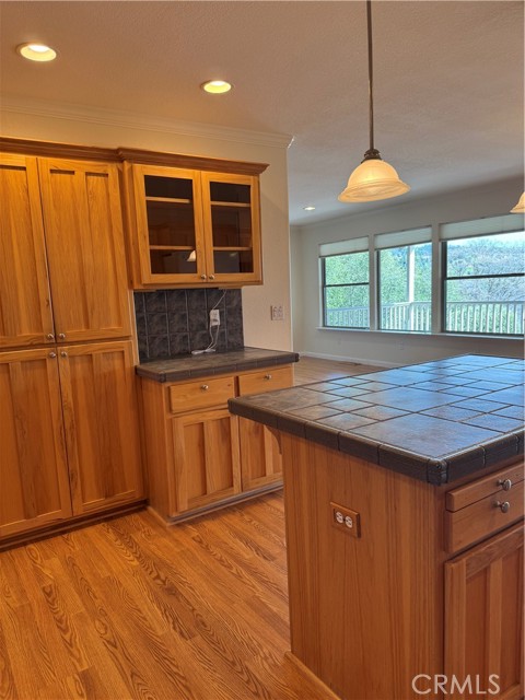 17120 Knollview Drive, Hidden Valley Lake