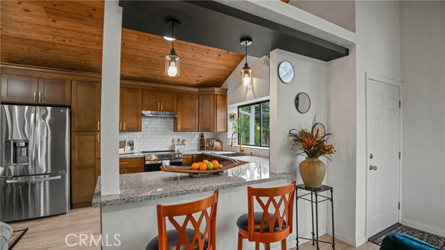 10214 El Dorado Way, Kelseyville