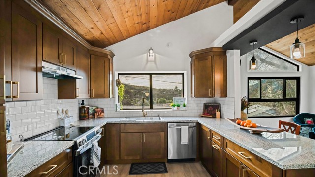 10214 El Dorado Way, Kelseyville