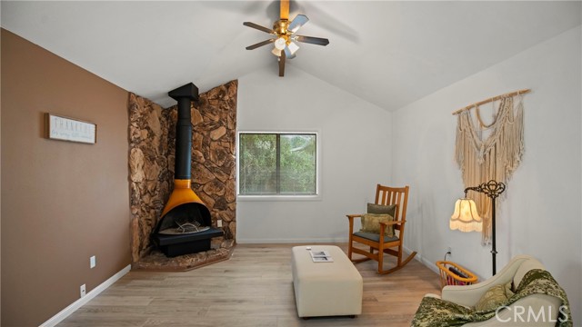 10214 El Dorado Way, Kelseyville