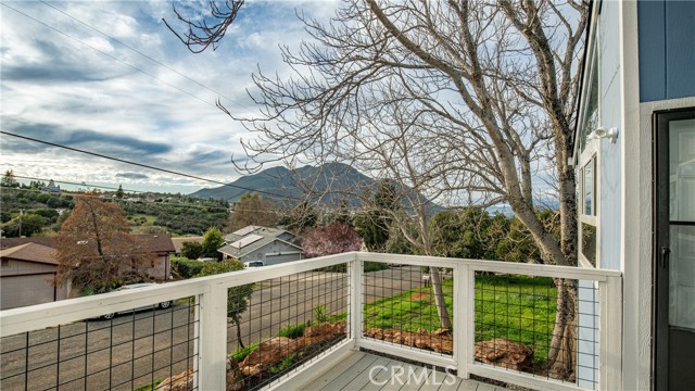10214 El Dorado Way, Kelseyville