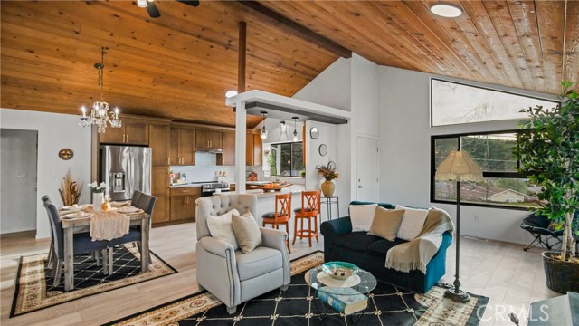 10214 El Dorado Way, Kelseyville
