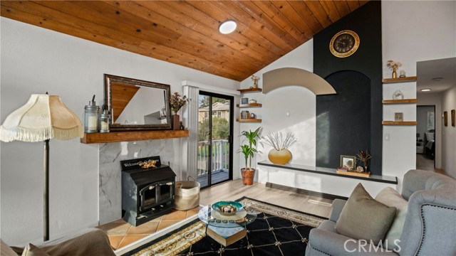 10214 El Dorado Way, Kelseyville