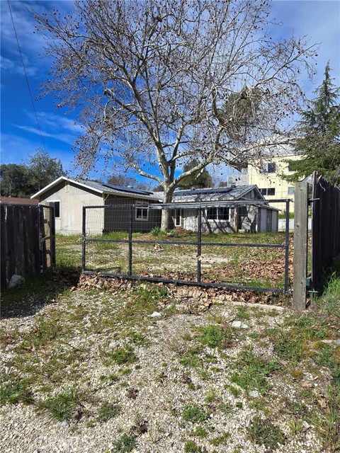 13920 Manakee, Clearlake