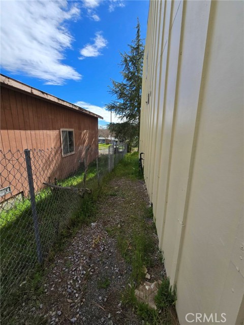 13920 Manakee, Clearlake