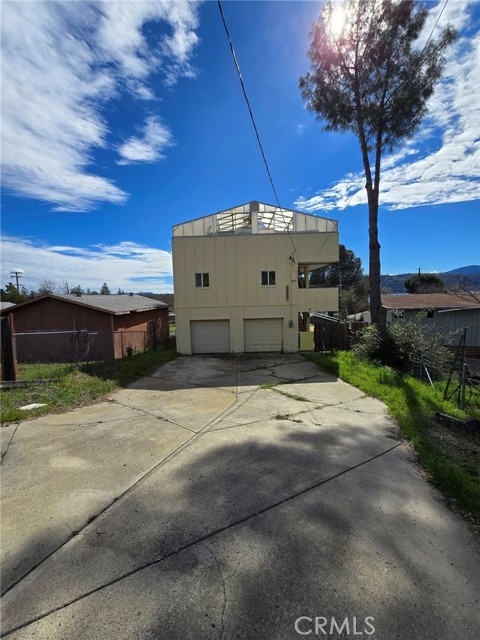 13920 Manakee, Clearlake