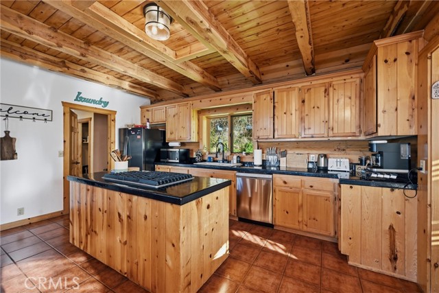 7001 Glebe, Kelseyville