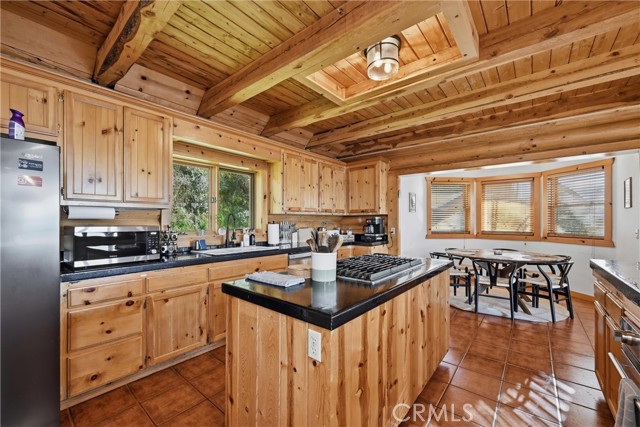 7001 Glebe, Kelseyville