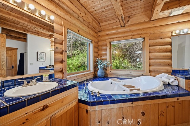 7001 Glebe, Kelseyville