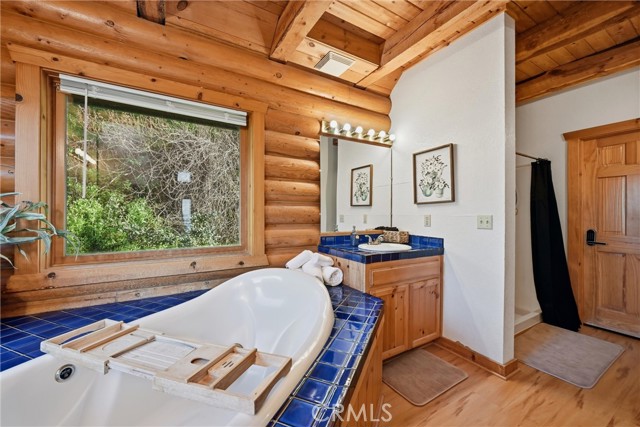 7001 Glebe, Kelseyville